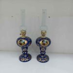 چراغ لامپا لیلی و مجنون سرمهای دستساز چراغ نفتی دکوراتیو با نقاشی لیلی و مجنون لامپا سنتی رنگ سرمهای طرح عاشقانه ایرانی