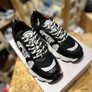 کفش اسپرت زنانه برند Dior